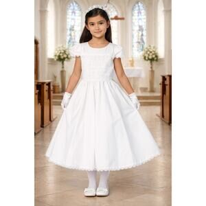 NEW Girls First Holy Communion Dress Size 6 - Smocked Cotton Tea-Length Dress